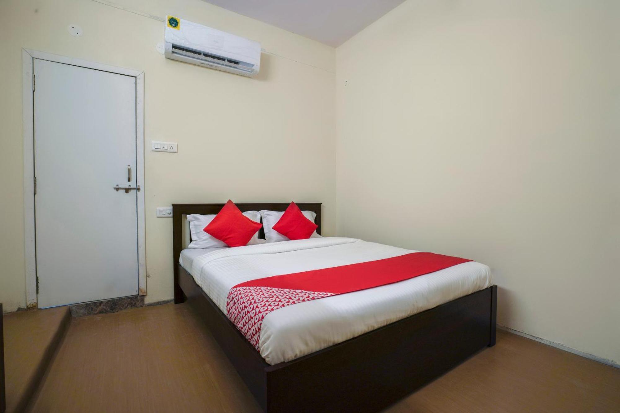 OYO Flagship 67479 Alpine Glow Zenith Hyderabad Exterior foto